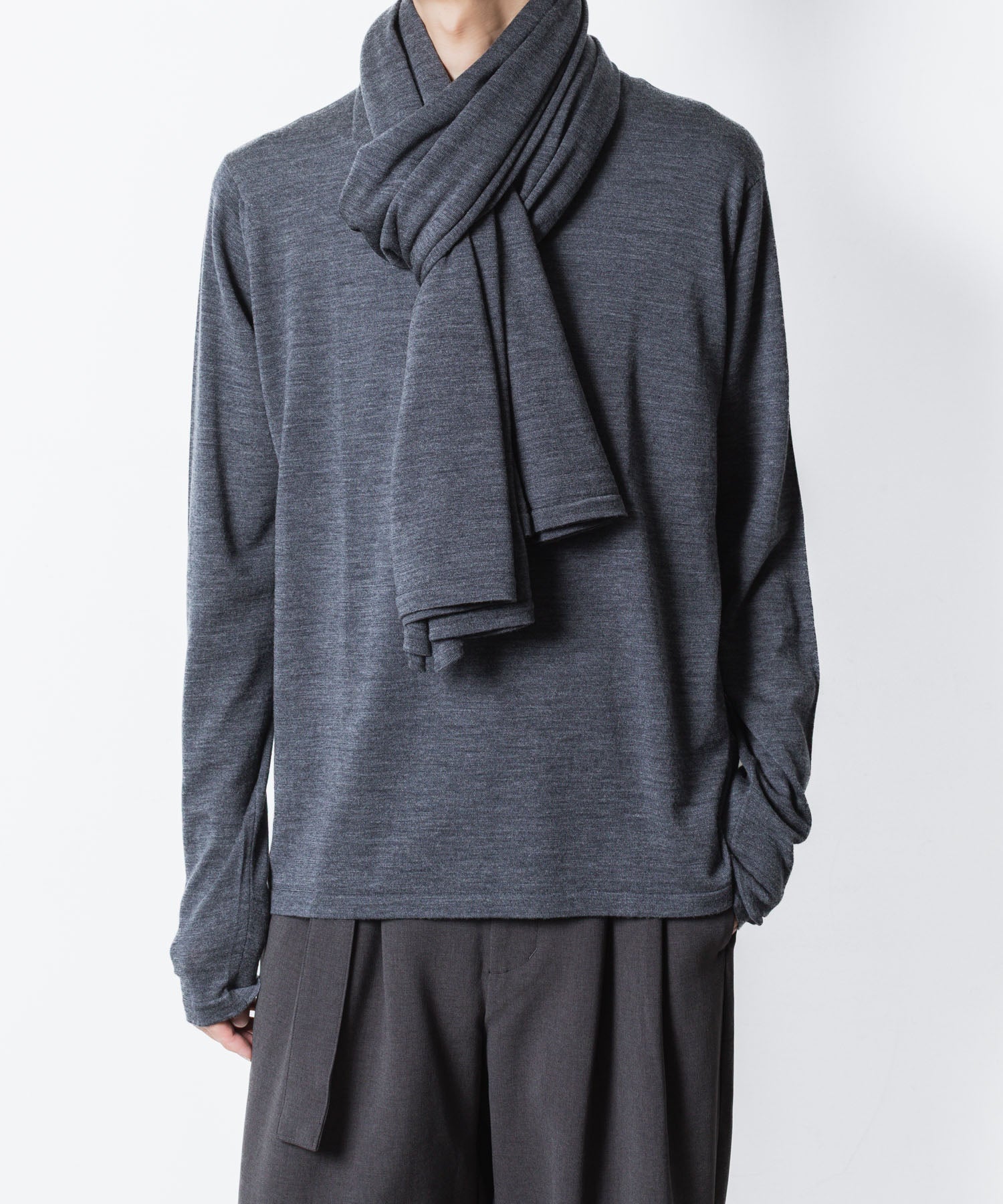 ATTACHMENT アタッチメント × JOHN SMEDLEYの× JOHN SMEDLEY MERINO EXTRAFINE WIDE STOLE - D.GRAYの公式通販サイトsession福岡セレクトショップ