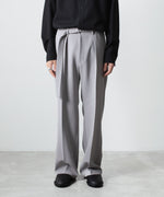 画像をギャラリービューアに読み込む, ATTACHMENT アタッチメントのPE STRETCH DOUBLE CLOTH BELTED STRAIGHT TROUSERS - L.GRAYの公式通販サイトsession福岡セレクトショップ
