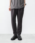画像をギャラリービューアに読み込む, ATTACHMENT アタッチメントのPE STRETCH DOUBLE CLOTH REGULAR FIT EASY TROUSERS - D.BROWNの公式通販サイトsession福岡セレクトショップ
