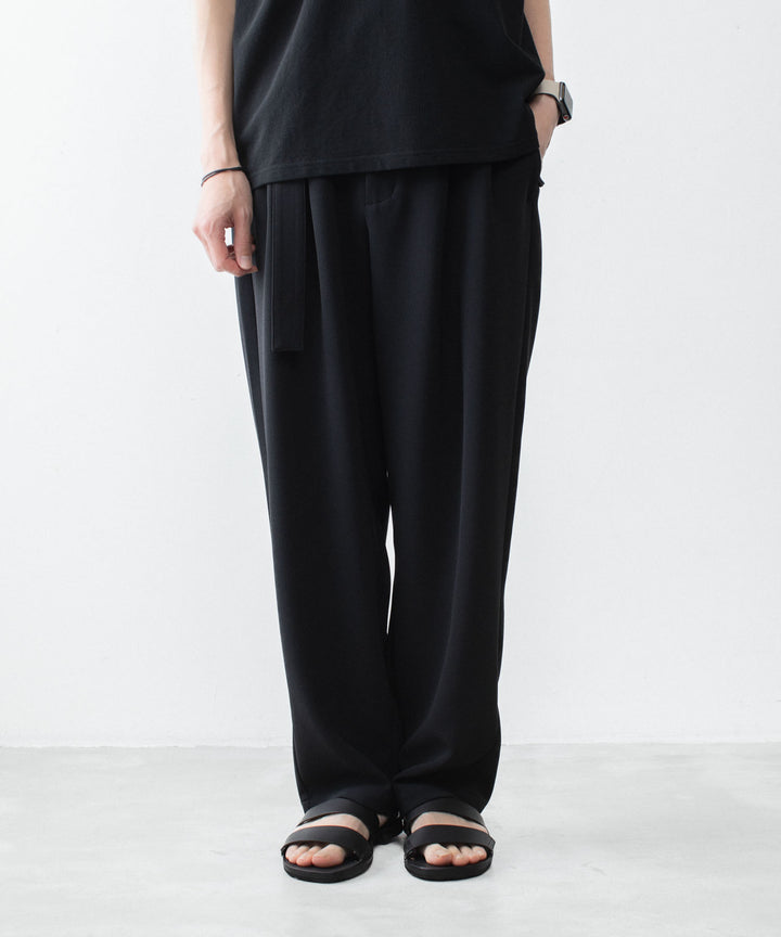 ATTACHMENT アタッチメントのPE STRETCH DOUBLE CLOTH BELTED WIDE TAPERED TROUSERS - BLACKの公式通販サイトsession福岡セレクトショップ