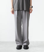 画像をギャラリービューアに読み込む, ATTACHMENT アタッチメントのPE STRETCH DOUBLE CLOTH BELTED STRAIGHT TROUSERS - L.GRAYの公式通販サイトsession福岡セレクトショップ
