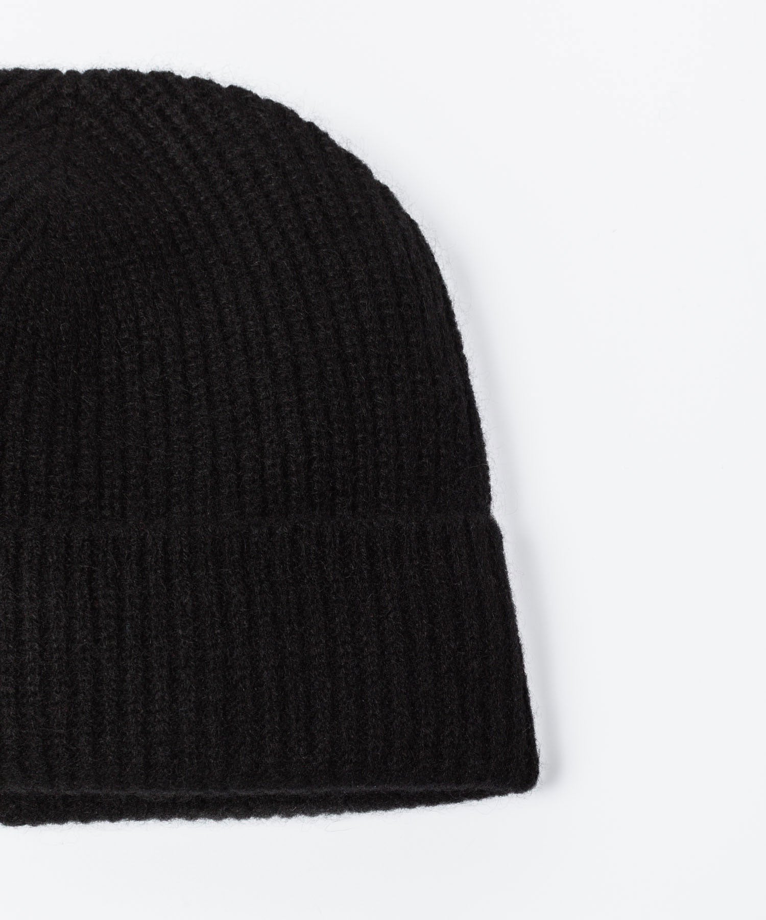 ATTACHMENT アタッチメントのCASHMERE　KNIT BEANIE - BLACKの公式通販サイトsession福岡セレクトショップ