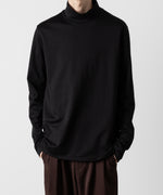 画像をギャラリービューアに読み込む, ATTACHMENT アタッチメントのCOTTON DOUBLE FACE SLIM FIT HIGHNECK L/S TEE - BLACK 公式通販サイトsession福岡セレクトショップ
