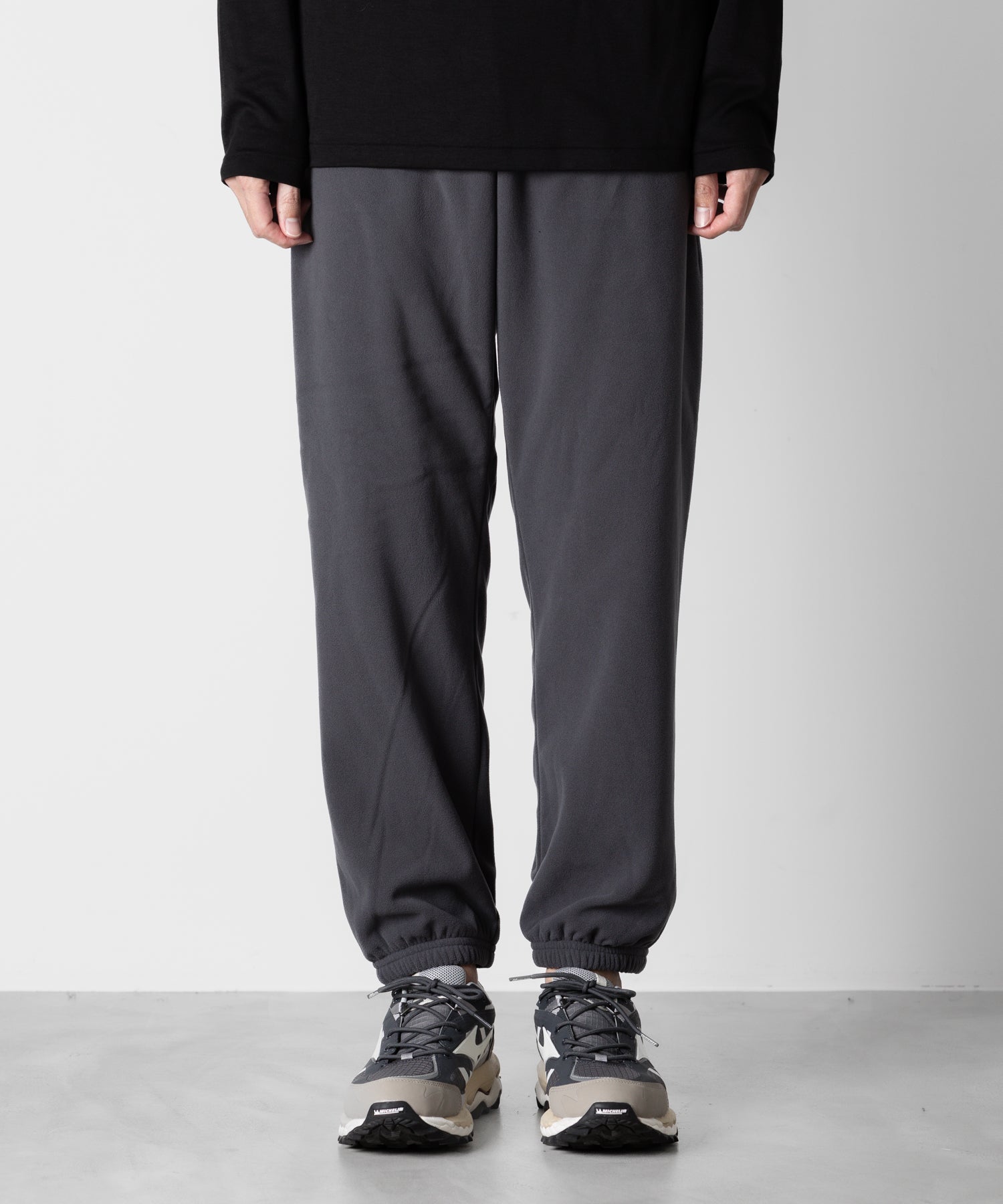 ATTACHMENT アタッチメントのPOLARTEC FLEECE TRAINING TROUSERS - GRAY 公式通販サイトsession福岡セレクトショップ