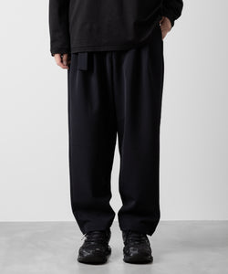 ATTACHMENT アタッチメントのPE STRETCH DOUBLE CLOTH BELTED TAPERED FIT TROUSERS - NAVY 公式通販サイトsession福岡セレクトショップ