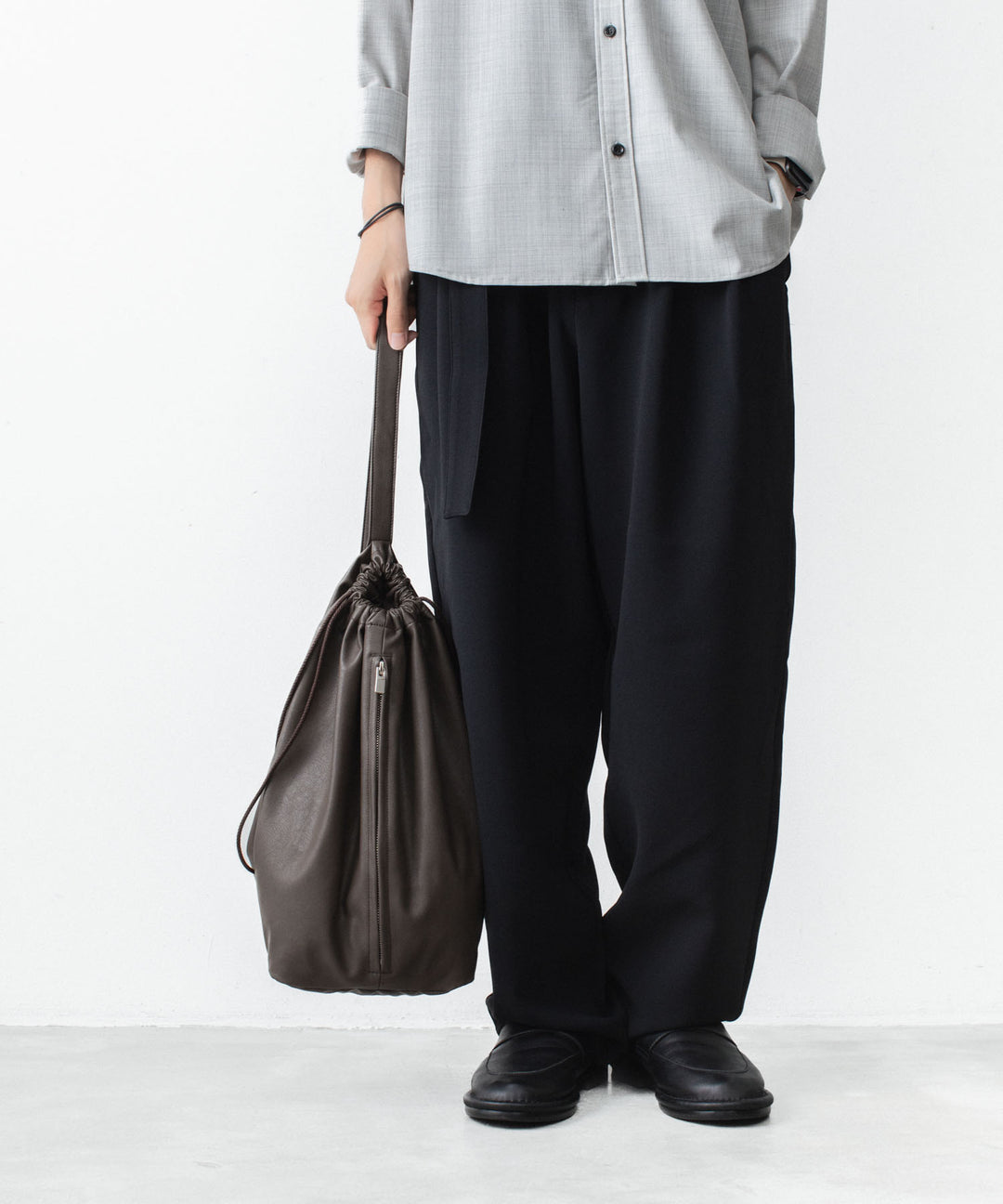 ATTACHMENT アタッチメントのSYNTHETIC LEATHER BUCKET BAG - D.BROWNの公式通販サイトsession福岡セレクトショップ