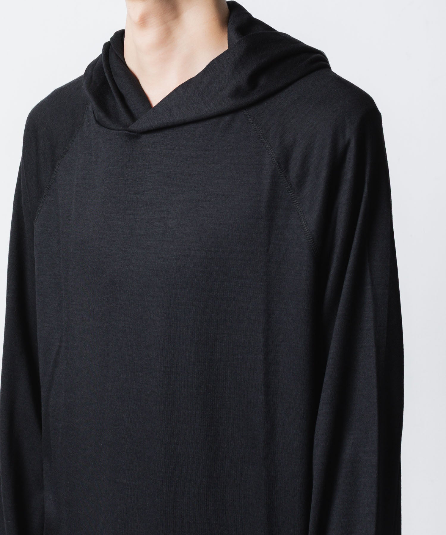 ATTACHMENT アタッチメントの1/60 WOOL SMOOTH HOODED PULLOVER - BLACKの公式通販サイトsession福岡セレクトショップ
