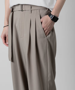 【ATTACHMENT】ATTACHMENT アタッチメントのPE COMPACT TWILL BELTED TAPERED FIT TROUSERS - BEIGE 公式通販サイトsession福岡セレクトショップ