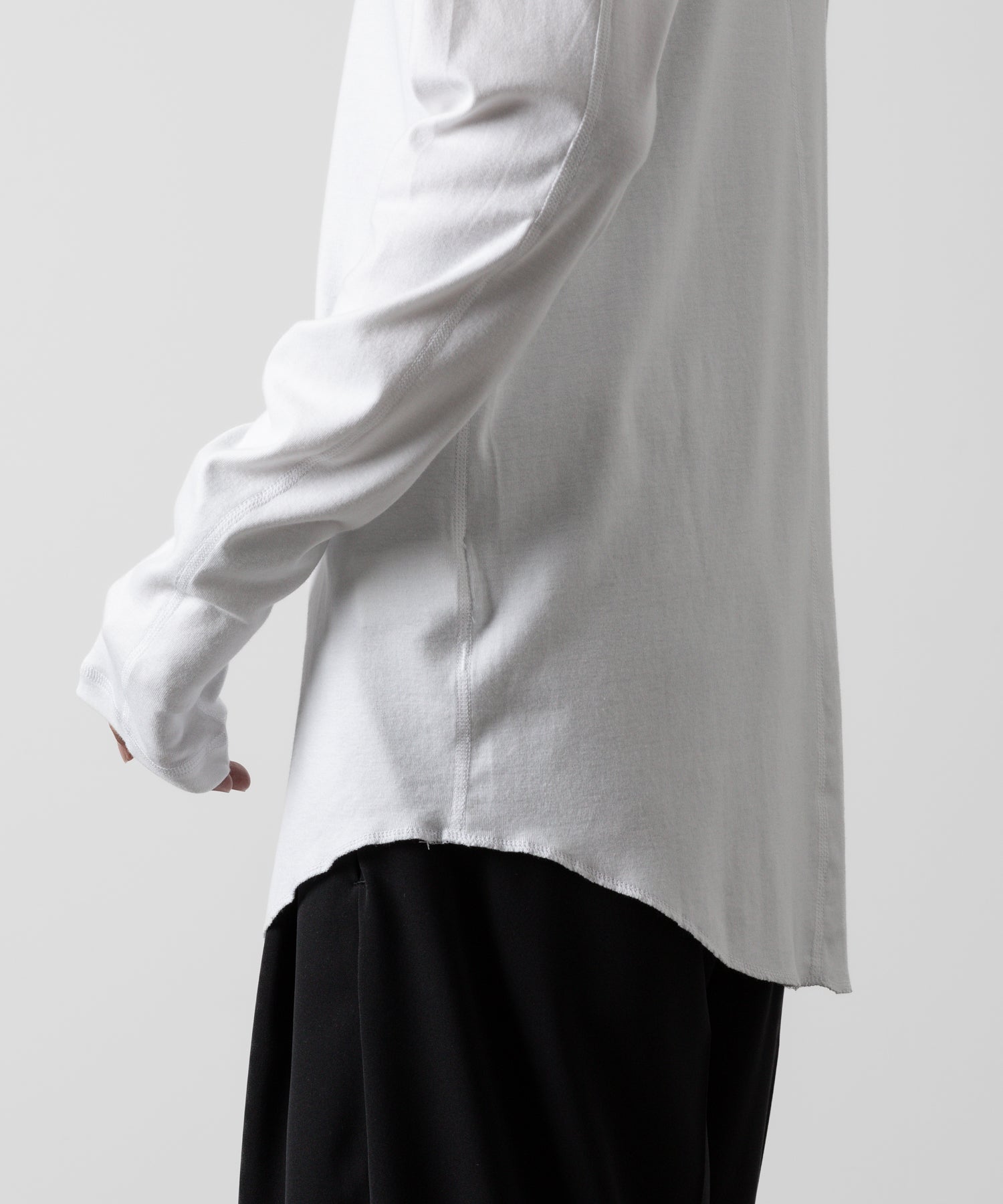 【ATTACHMENT】ATTACHMENT アタッチメントのSVIN CO RIB O-NECK L/S TEE - WHITE 公式通販サイトsession福岡セレクトショップ