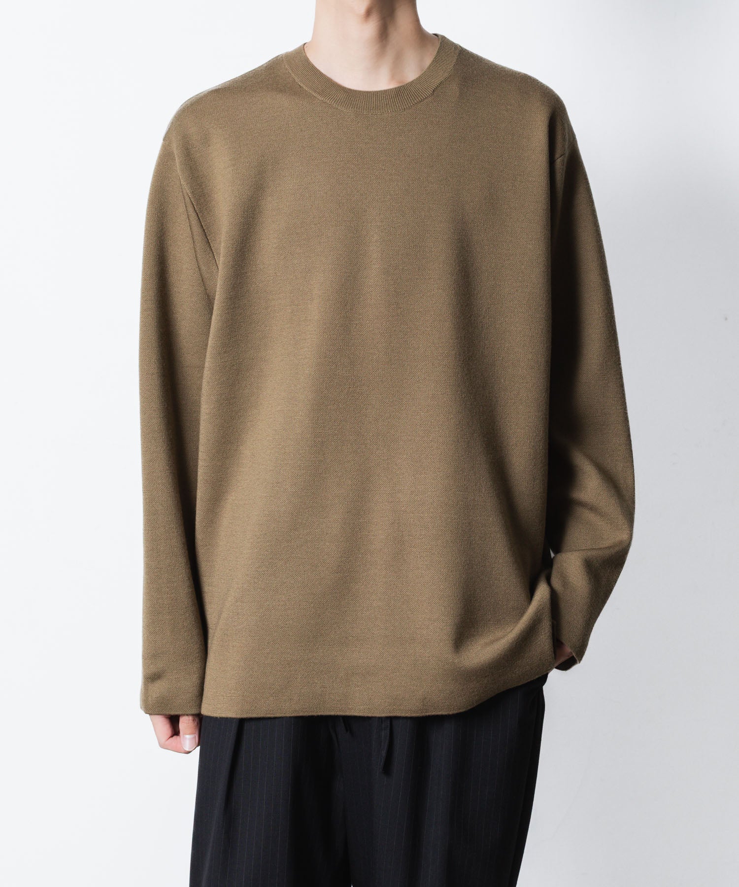 ATTACHMENT アタッチメントのWOxPE DOUBLE FACE KNIT CREW NECK PULLOVER - KHAKIの公式通販サイトsession福岡セレクトショップ