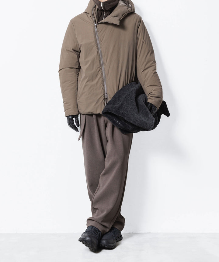 ATTACHMENT アタッチメントのPE STRETCH DOUBLE CLOTH BELTED WIDE TAPERD TROUSERS - D.KH GRAYの公式通販サイトsession福岡セレクトショップ