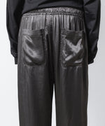 画像をギャラリービューアに読み込む, VEIN ヴェインのRY PIGMENT PRINT SATIN EASY WIDE TROUSERS - BLACKの公式通販サイトsession福岡セレクトショップ
