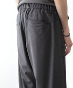 画像をギャラリービューアに読み込む, ATTACHMENT アタッチメントのWO/TA STRETCH TRO 1TUCK WIDE TROUSERS - D.GRAYの公式通販サイトsession福岡セレクトショップ
