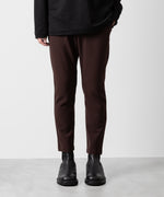 画像をギャラリービューアに読み込む, ATTACHMENT アタッチメントのPE STRETCH DOUBLE CLOTH NARROW TROUSERS - BROWN 公式通販サイトsession福岡セレクトショップ
