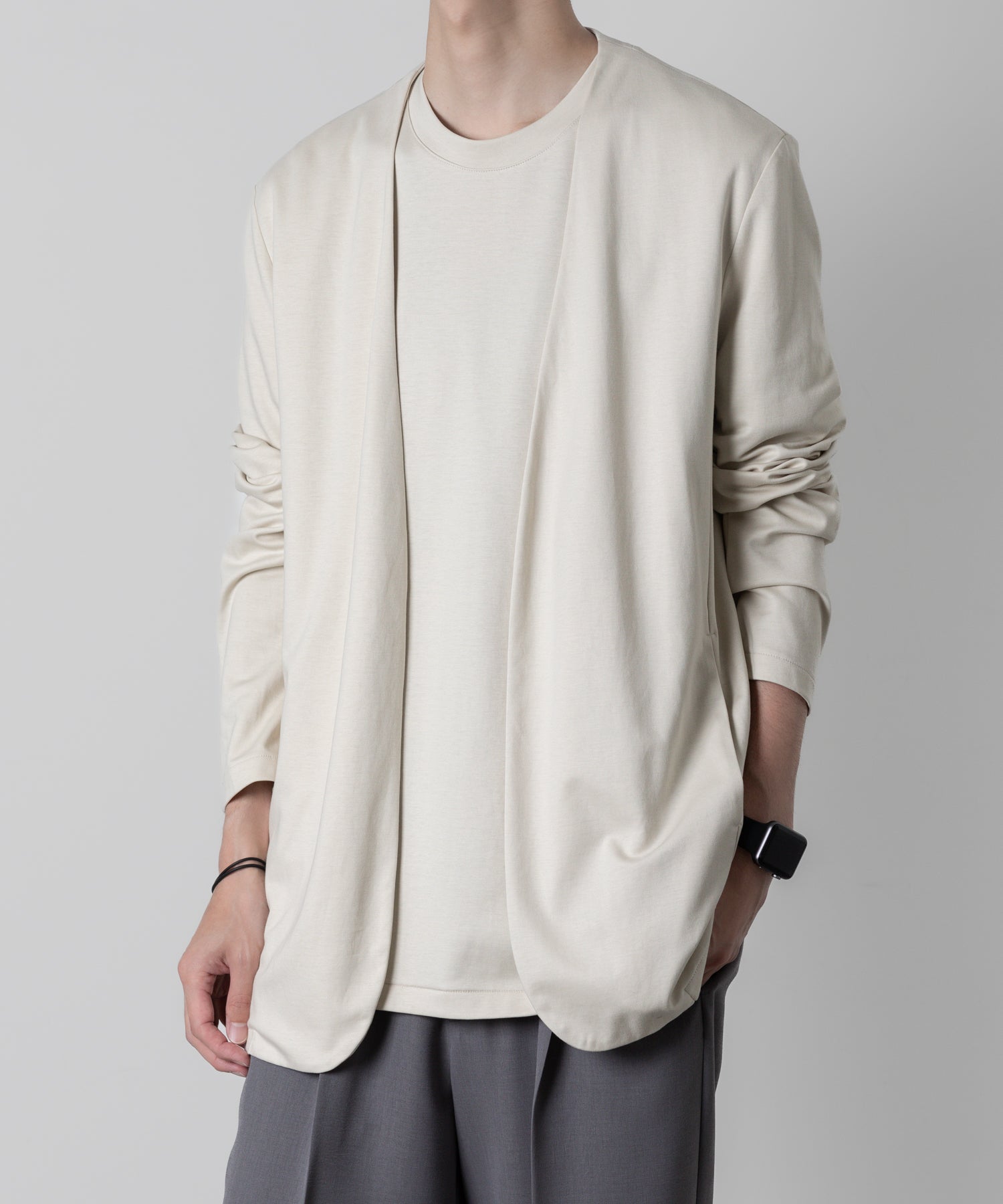 【ATTACHMENT】ATTACHMENT アタッチメントのCOTTON DOUBLE FACE COLLARLESS CARDIGAN - OFF WHITE 公式通販サイトsession福岡セレクトショップ
