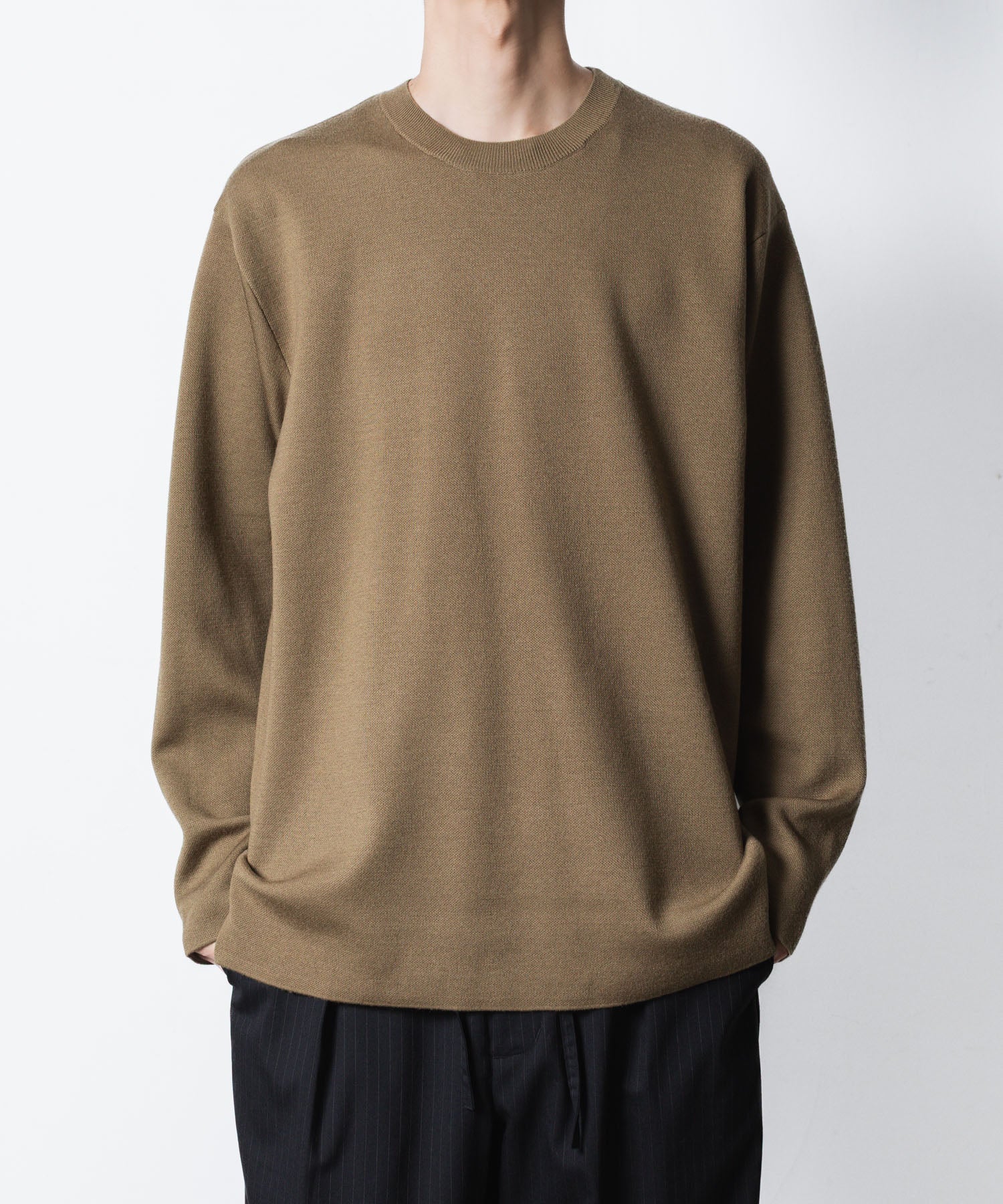 ATTACHMENT アタッチメントのWOxPE DOUBLE FACE KNIT CREW NECK PULLOVER - KHAKIの公式通販サイトsession福岡セレクトショップ