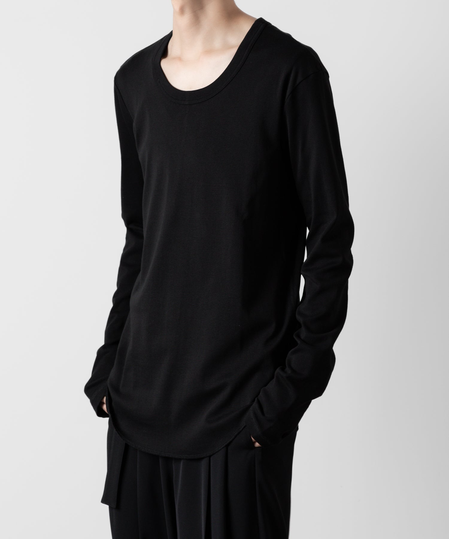 ATTACHMENT アタッチメントのSVIN CO RIB O-NECK L/S TEE - BLACK 公式通販サイトsession福岡セレクトショップ