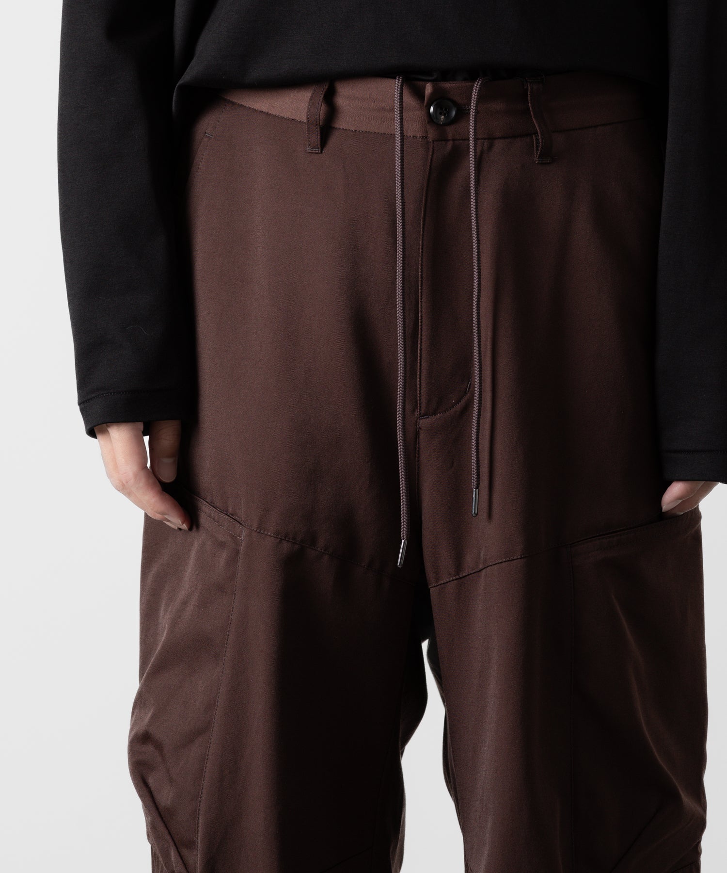 ATTACHMENT アタッチメントのNY/CO TWILL WIDE CARGO TROUSERS - BORDEAUX 公式通販サイトsession福岡セレクトショップ