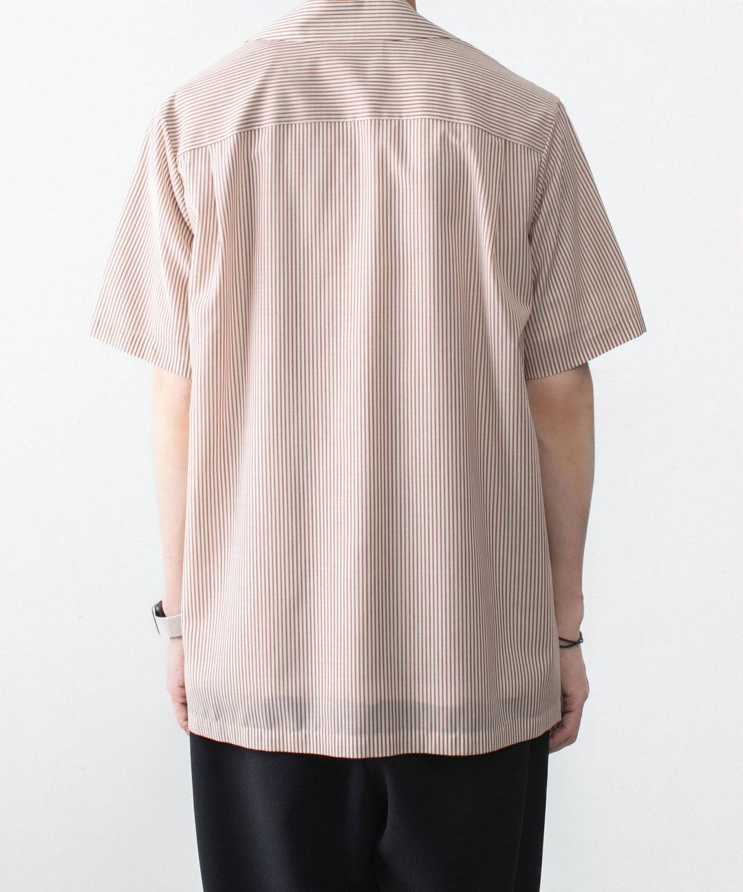 ATTACHMENT アタッチメントのWO/PE STRIPE OPEN COLLAR S/S SHIRT - S.REDの公式通販サイト