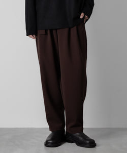 ATTACHMENT アタッチメントのPE STRETCH DOUBLE CLOTH BELTED TAPERED FIT TROUSERS - BROWN 公式通販サイトsession福岡セレクトショップ