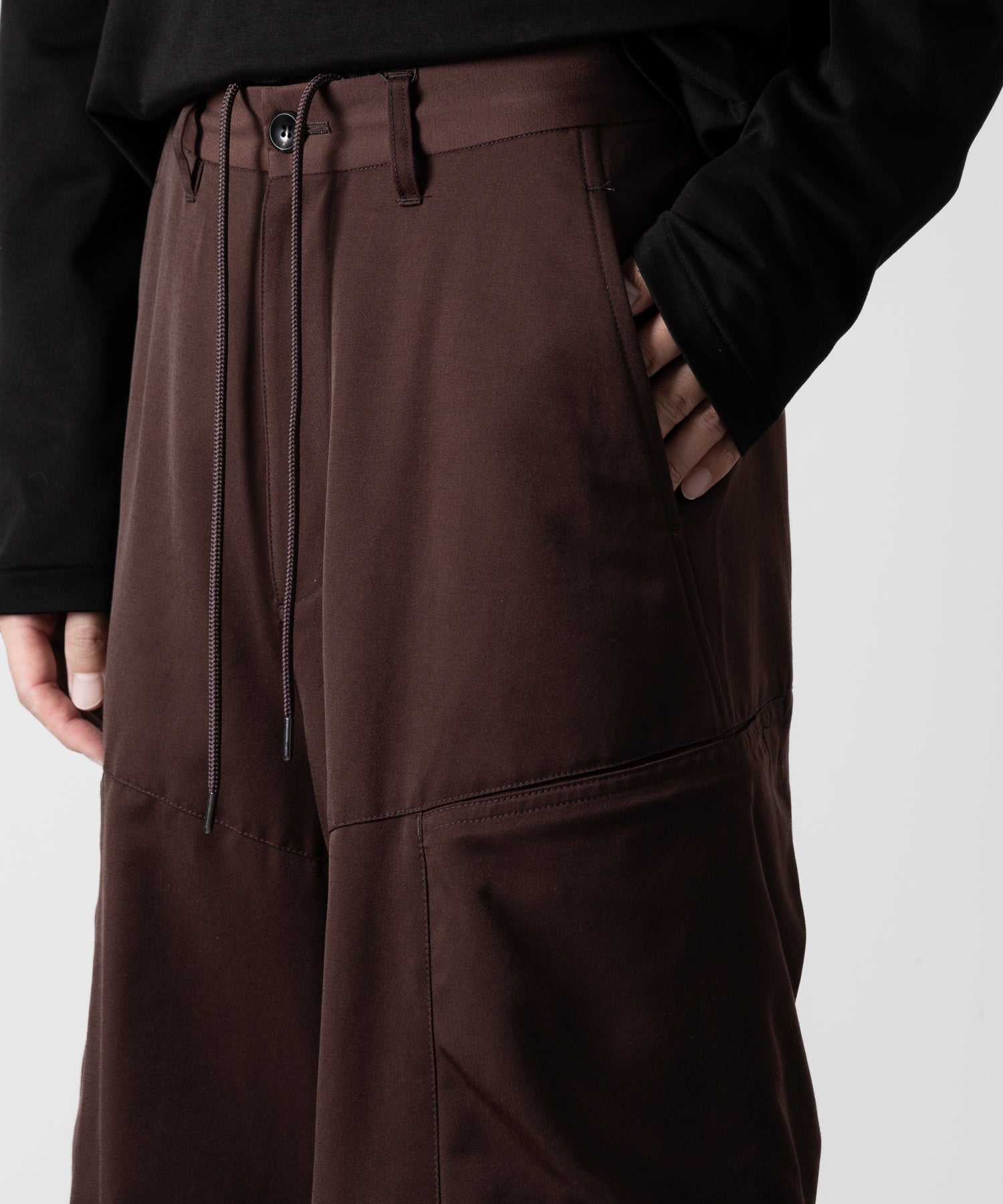 ATTACHMENT アタッチメントのNY/CO TWILL WIDE CARGO TROUSERS - BORDEAUX 公式通販サイトsession福岡セレクトショップ