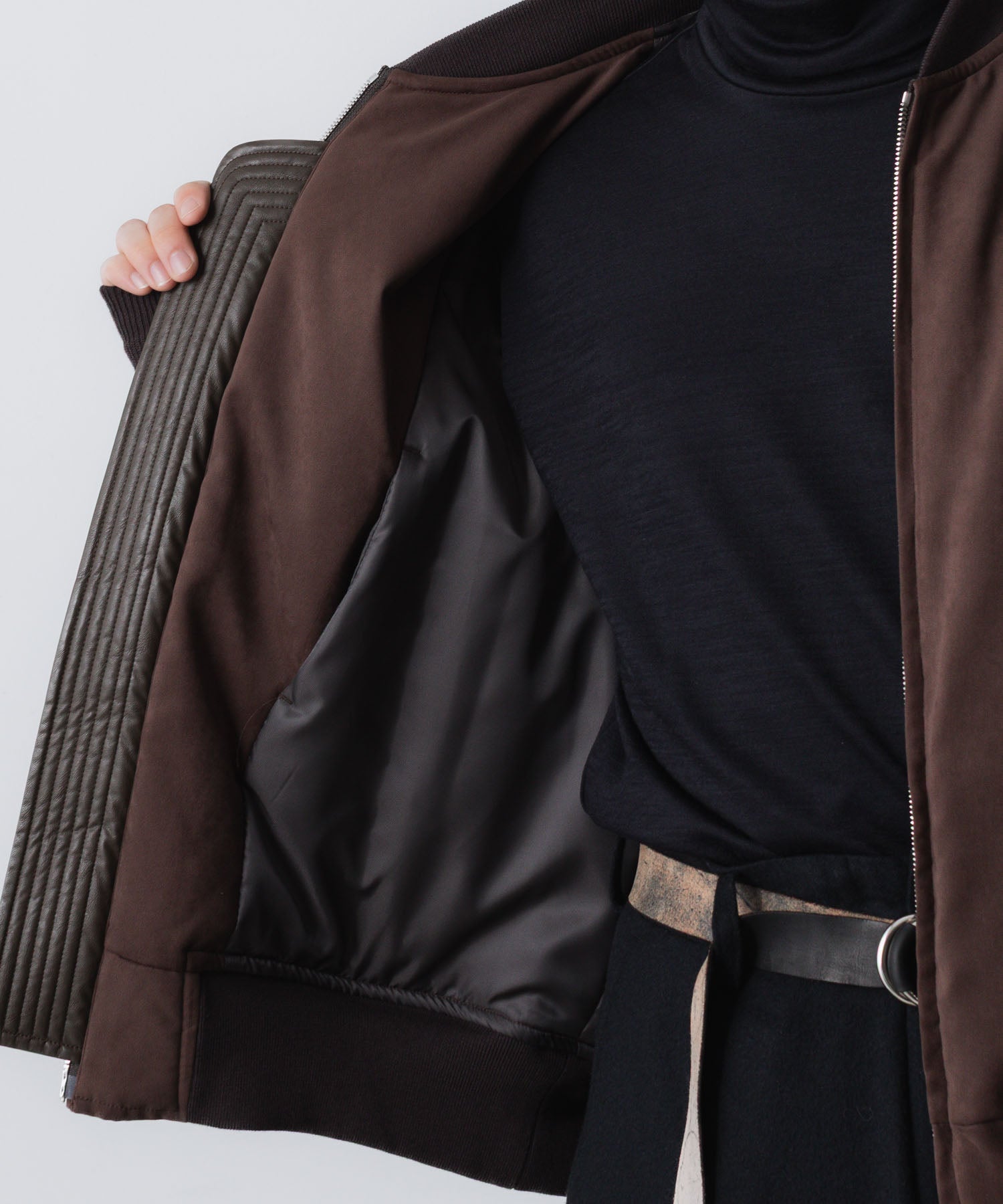 VEIN ヴェインのSYNTHETIC SUEDE LEATHER BOMBER JKT - BROWNの公式通販サイトsession福岡セレクトショップ