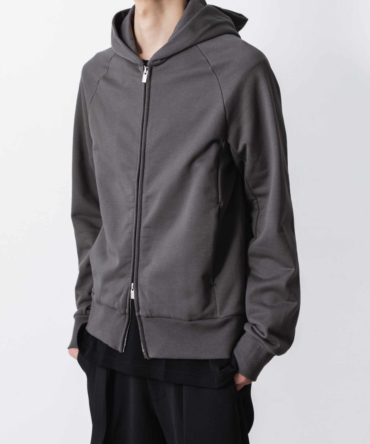 ATTACHMENT / EXCLUSIVE ITEMアタッチメントのCO STRECH TERRY ZIP UP HOODIE - D.GRAYの公式通販サイトsession福岡セレクトショップ