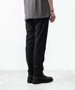 画像をギャラリービューアに読み込む, ATTACHMENT アタッチメントのWO/TA STRETCH TRO REGULAR FIT EASY TROUSERS - BLACKの公式通販サイトsession福岡セレクトショップ
