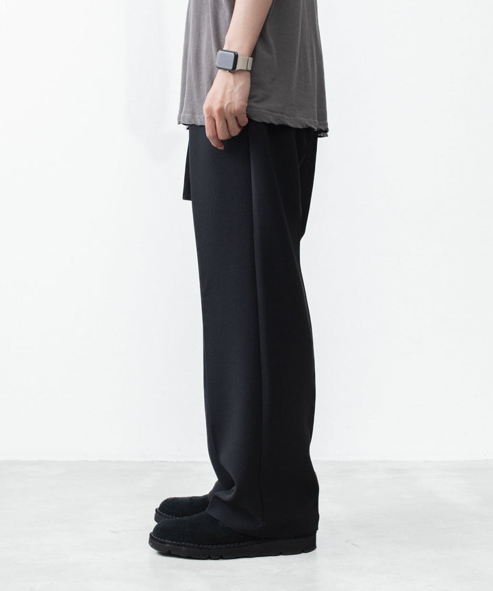 ATTACHMENT アタッチメントのPE STRETCH DOUBLE CLOTH BELTED STRAIGHT TROUSERS - BLACKの公式通販サイトsession福岡セレクトショップ