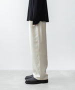 画像をギャラリービューアに読み込む, ATTACHMENT アタッチメントのCU/PE FIBRIL SATIN EASY TROUSERS - OFF WHITEの公式通販サイトsession福岡セレクトショップ
