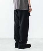 画像をギャラリービューアに読み込む, ATTACHMENT アタッチメントのPE STRETCH DOUBLE CLOTH BELTED STRAIGHT TROUSERS - BLACKの公式通販サイトsession福岡セレクトショップ
