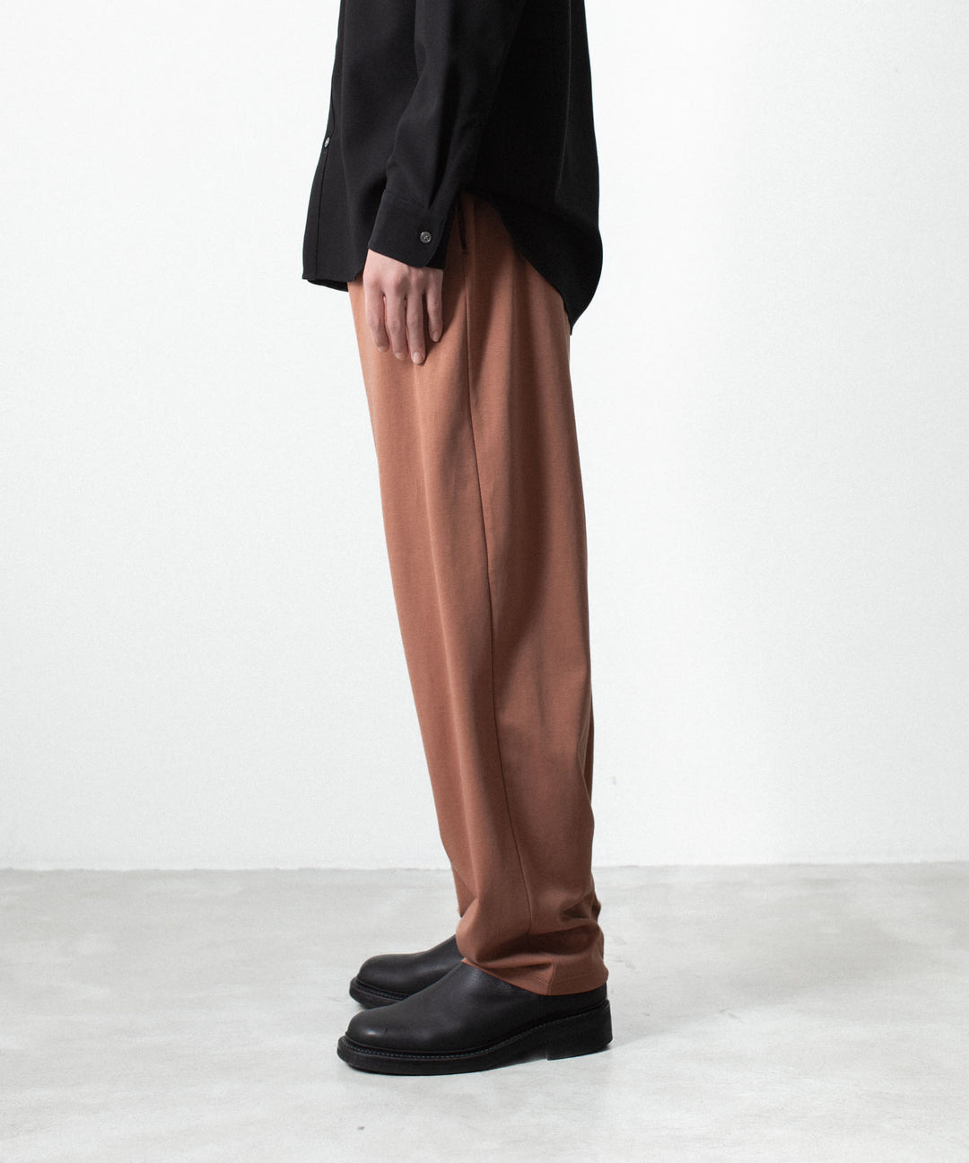 ATTACHMENT アタッチメントのCOTTON DOUBLE FACE LOUNGE TROUSERS - BROWNの公式通販サイトsession福岡セレクトショップ
