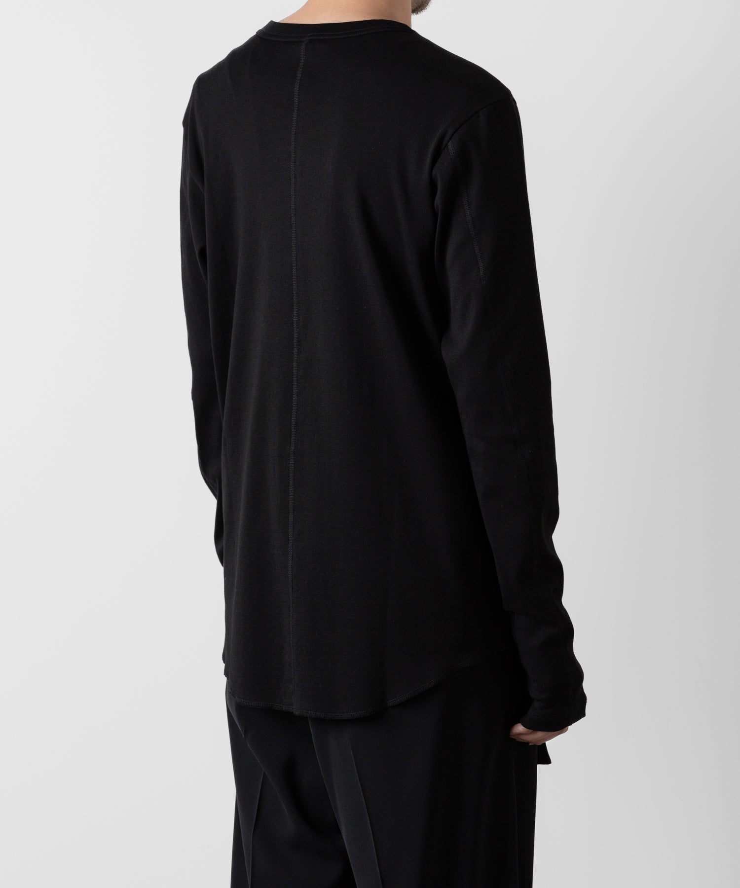 ATTACHMENT アタッチメントのSVIN CO RIB O-NECK L/S TEE - BLACK 公式通販サイトsession福岡セレクトショップ