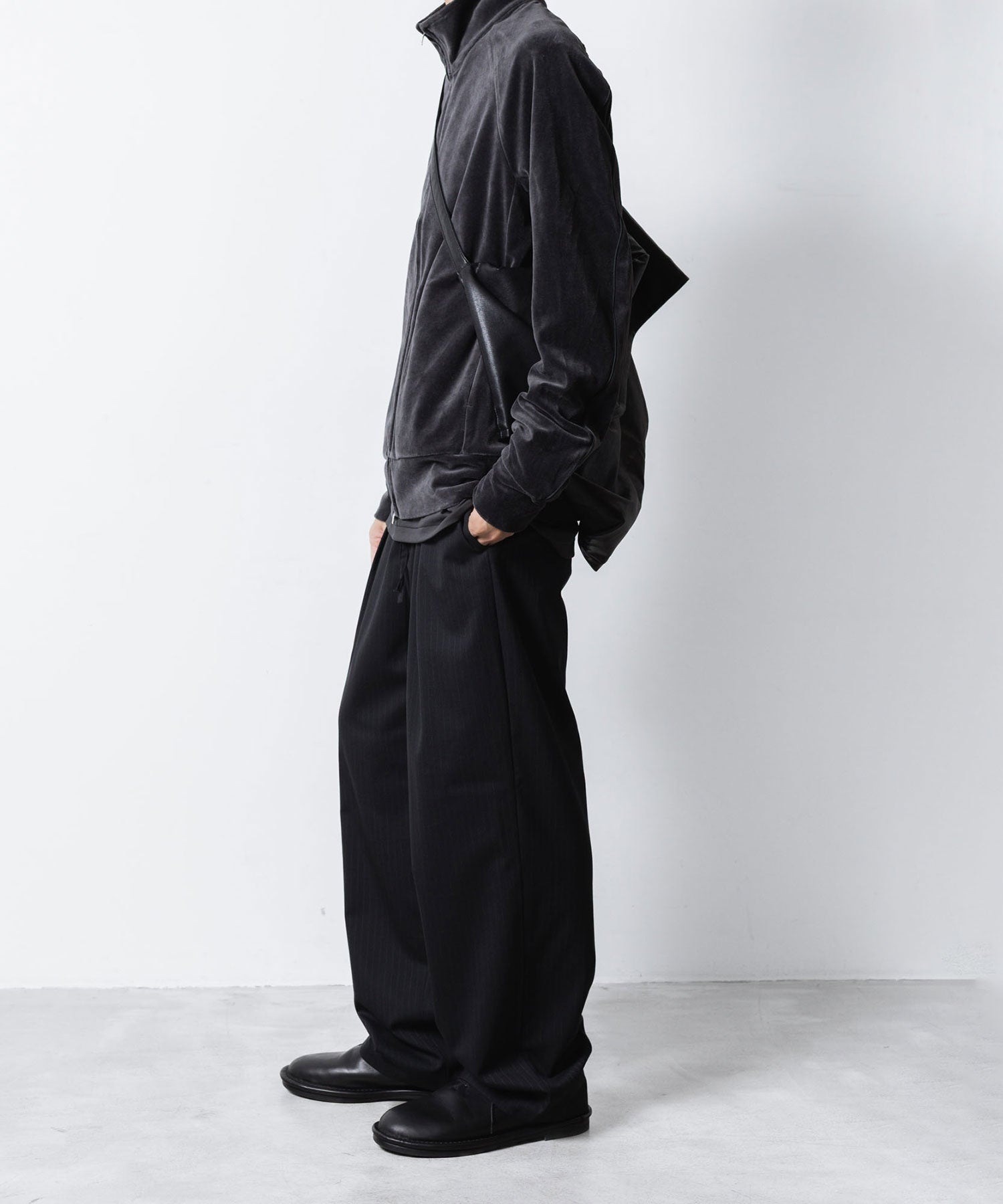 ATTACHMENT アタッチメントのCO/PE VELOR JERSEY TRACK JACKET - D.GRAYの公式通販サイトsession福岡セレクトショップ
