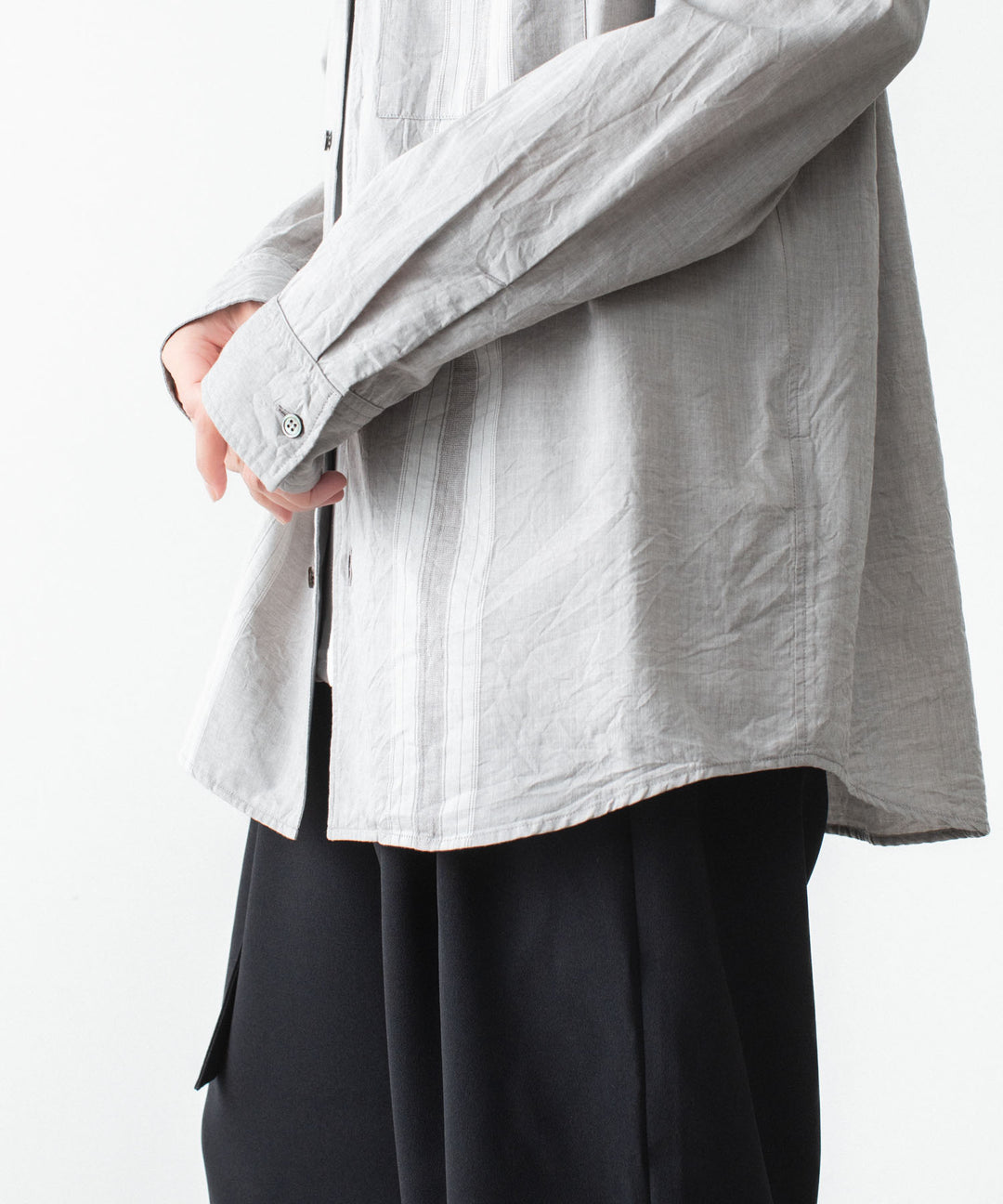ATTACHMENT アタッチメントのCO/TEN JACQUARD LAWN PATCH POCKET L/S SHIRT - S.GRAYの公式通販サイトsession福岡セレクトショップ