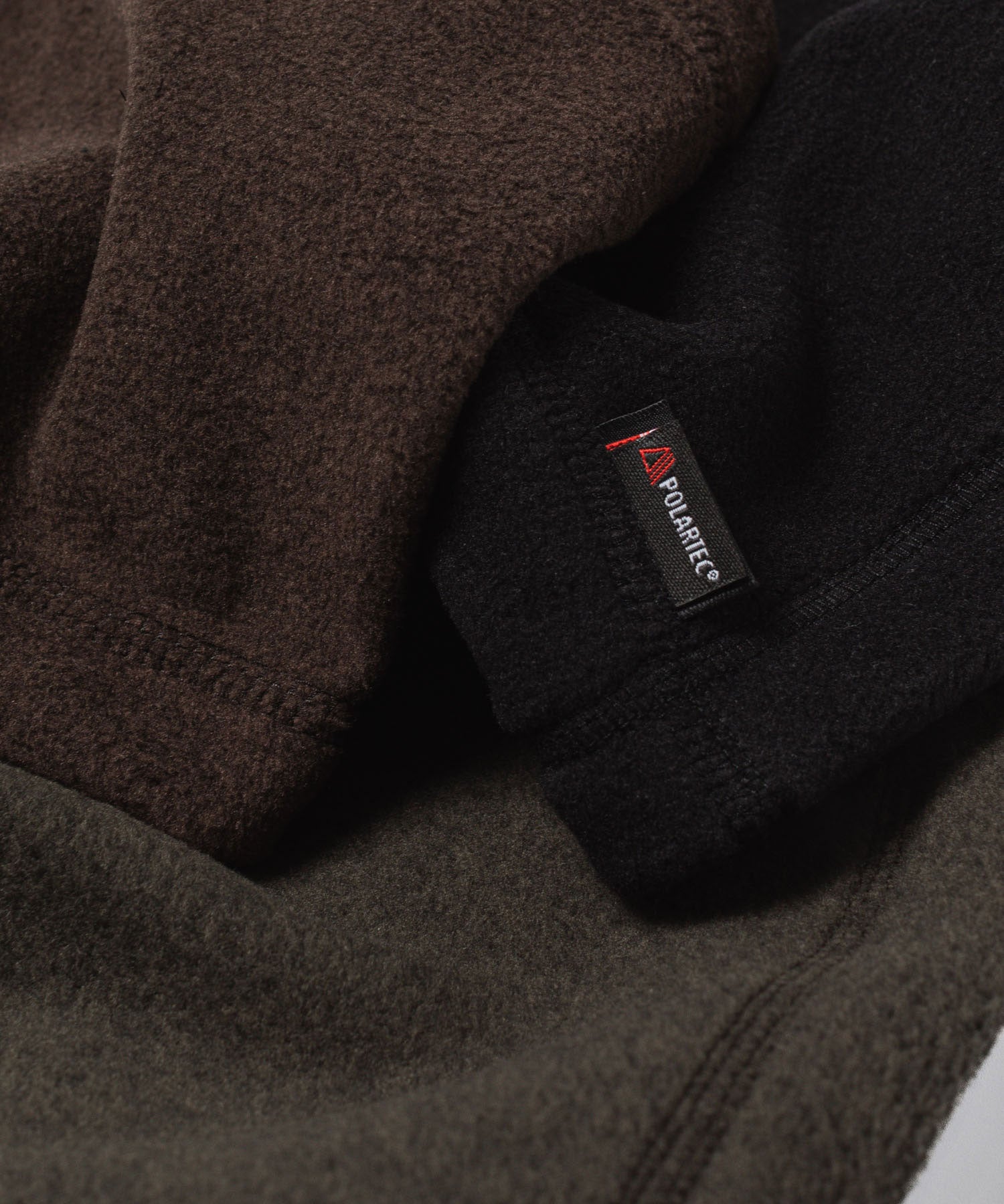 ATTACHMENT / EXCLUSIVE ITEMアタッチメントのPOLARTECフリース ネックウォーマー - D.BROWNの公式通販サイトsession福岡セレクトショップ