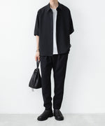 画像をギャラリービューアに読み込む, ATTACHMENT アタッチメントのPE STRETCH DOUBLE CLOTH REGULAR FIT EASY TROUSERS - BLACKの公式通販サイトsession福岡セレクトショップ
