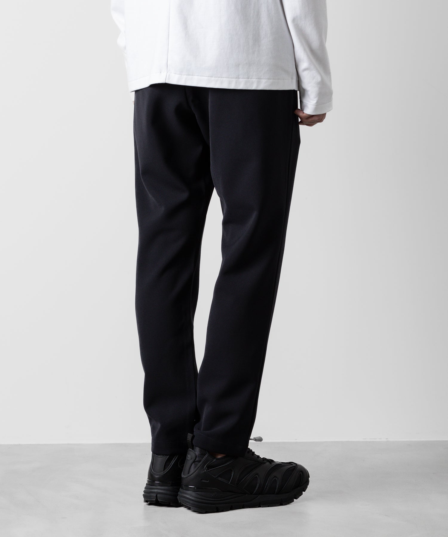 ATTACHMENT アタッチメントのPE STRETCH DOUBLE CLOTH REGULAR FIT EASY TROUSERS - NAVY 公式通販サイトsession福岡セレクトショップ