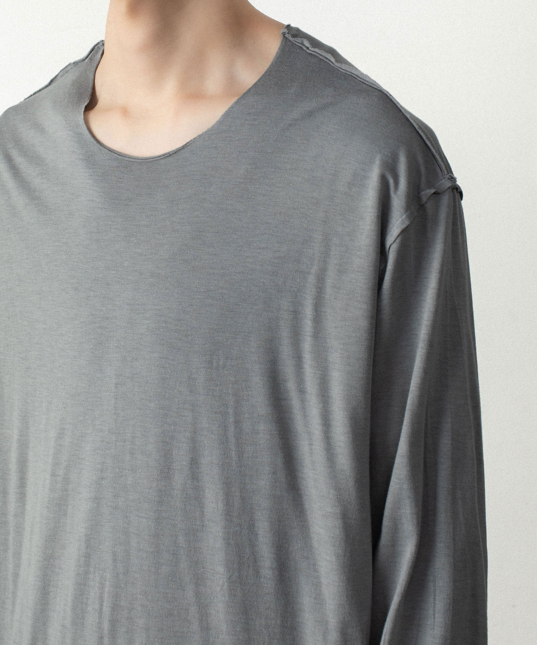 ATTACHMENT アタッチメントのCO/CU JERSEY SLIM FIT LAYERED L/S TEE - KHAKI GRAYの公式通販サイトsession福岡セレクトショップ
