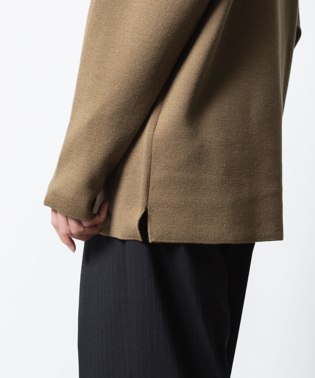 ATTACHMENT アタッチメントのWOxPE DOUBLE FACE KNIT CREW NECK PULLOVER - KHAKIの公式通販サイトsession福岡セレクトショップ