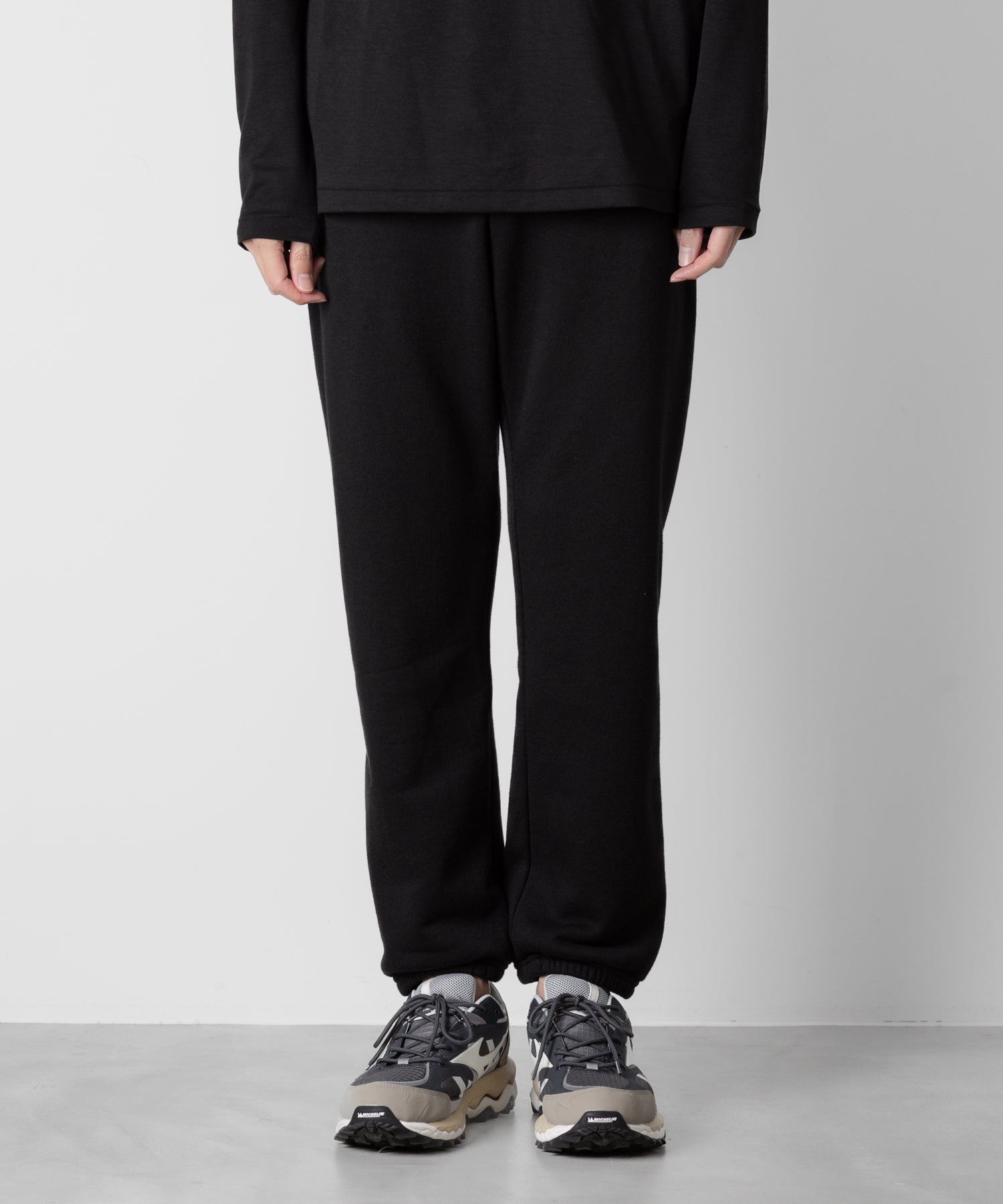 ATTACHMENT アタッチメントのSOFT CLASSIC TERRY SWEAT PANTS - BLACKの公式通販サイトsession福岡セレクトショップ