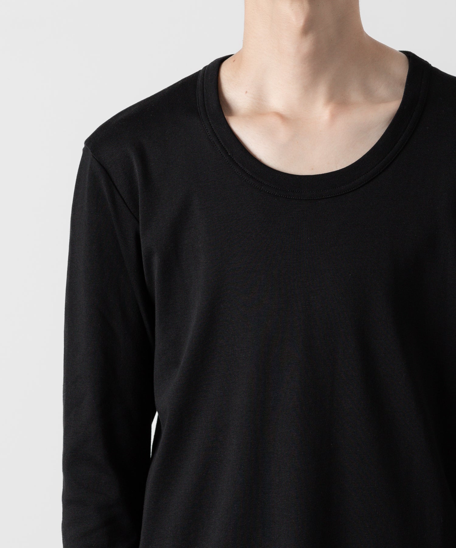 ATTACHMENT アタッチメントのSVIN CO RIB O-NECK L/S TEE - BLACK 公式通販サイトsession福岡セレクトショップ