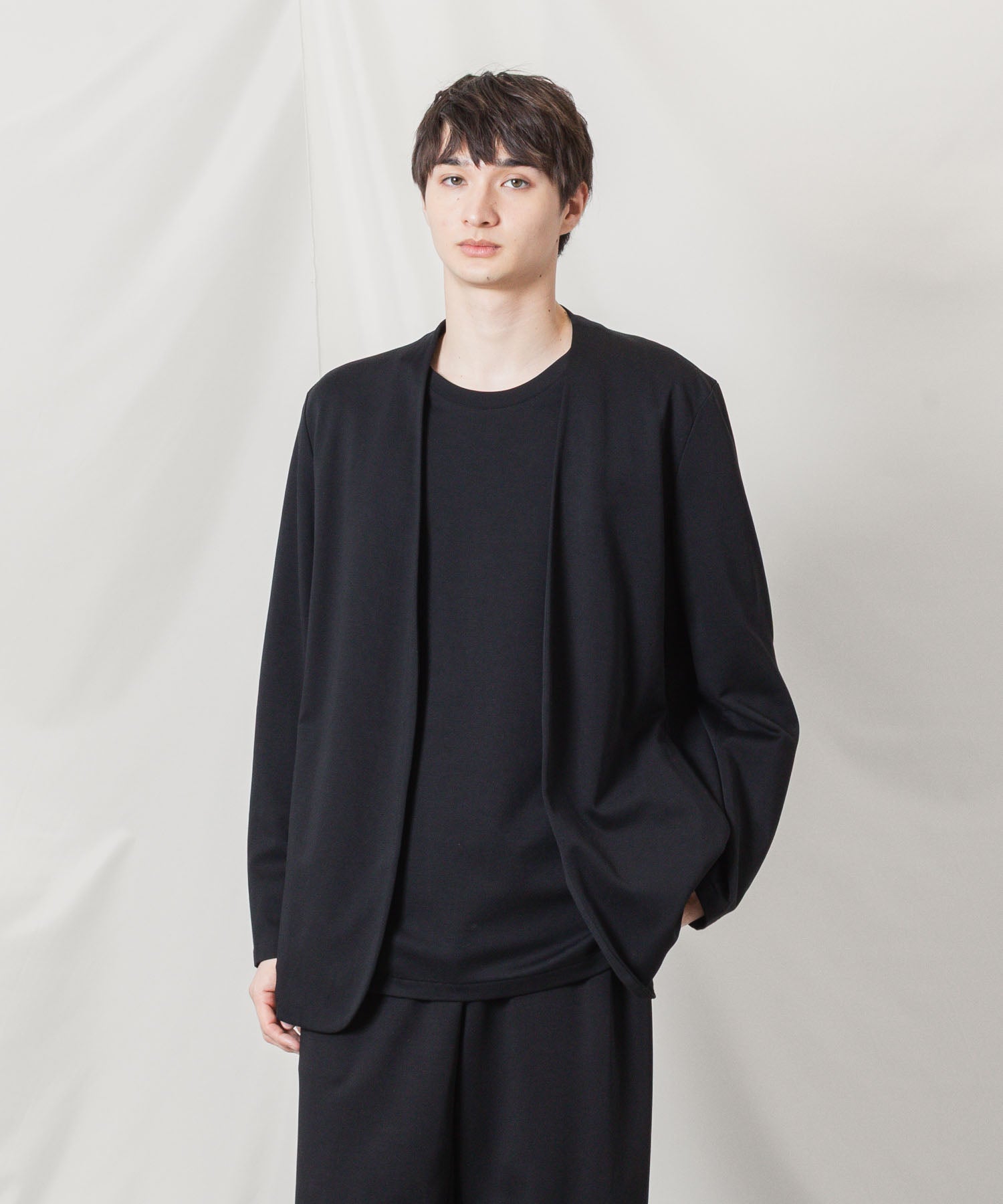 ATTACHMENT アタッチメントのCOTTON DOUBLE FACE COLLARLESS CARDIGAN - BLACKの公式通販サイトsession福岡セレクトショップ