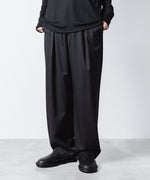 画像をギャラリービューアに読み込む, ATTACHMENT アタッチメントのT/W/SI STRETCH GABARDINE 1TUCK EASY TROUSERS - BLACKの公式通販サイトsession福岡セレクトショップ
