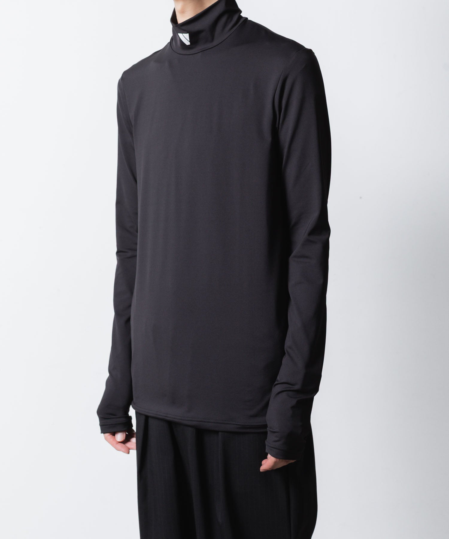 VEIN ヴェインのCOOLMAX STRETCH JERSEY VPW　HIGH NECK L/S TEE - BLACKの公式通販サイトsession福岡セレクトショップ