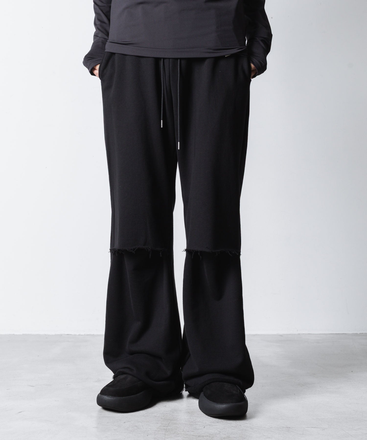 VEIN ヴェインのJUMBERCA TERRY CUT OFF BAGGY TROUSERS - BLACKの公式通販サイトsession福岡セレクトショップ