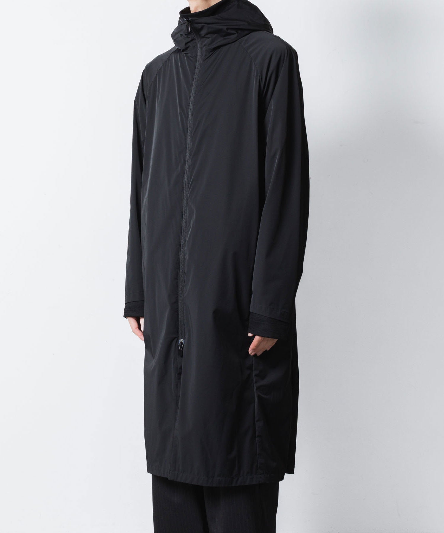 ATTACHMENT アタッチメントのNY 2LAYER STRETCH LIGHT HOODED COAT - BLACKの公式通販サイトsession福岡セレクトショップ