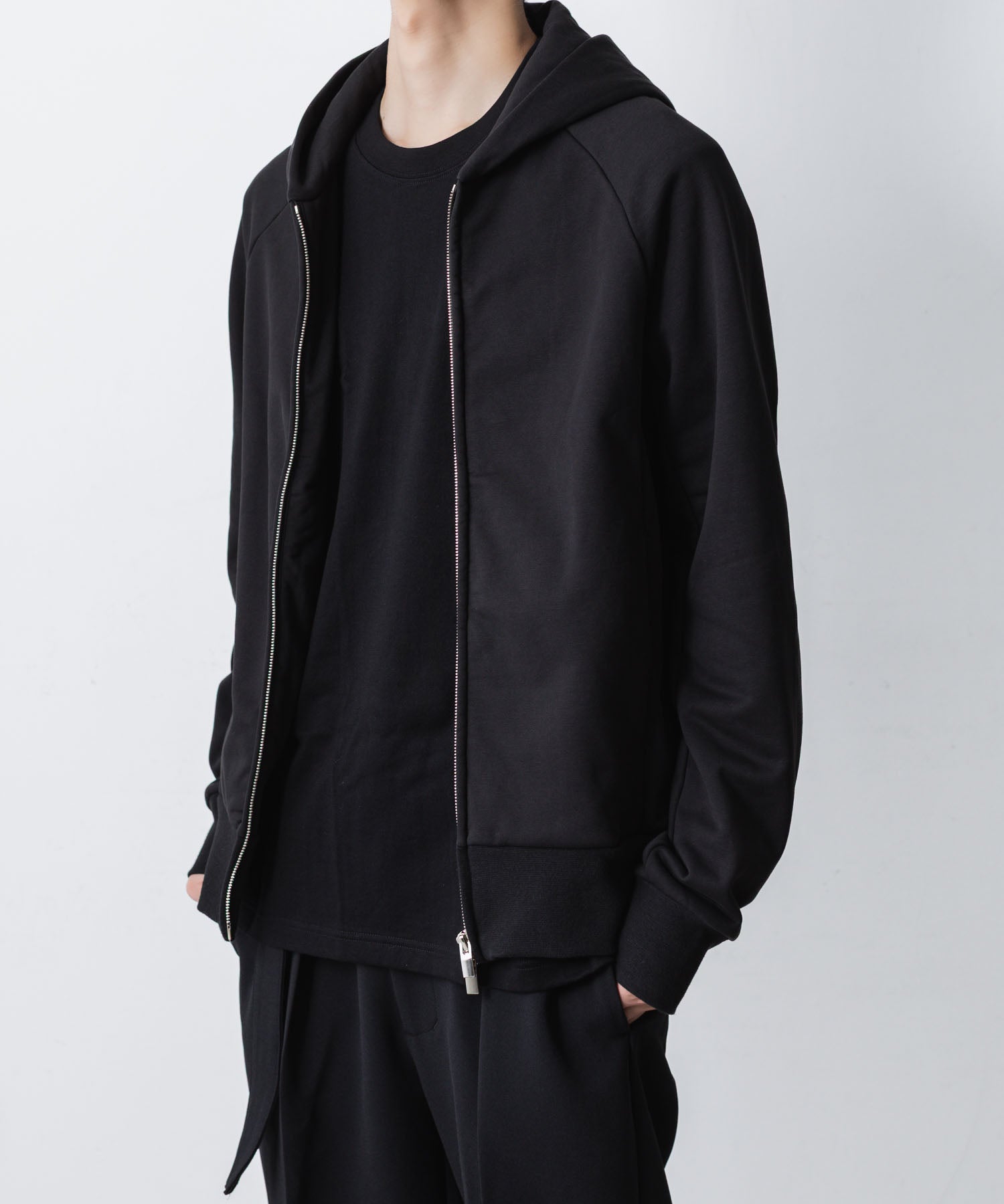 ATTACHMENT / EXCLUSIVE ITEMアタッチメントのCO STRECH TERRY ZIP UP HOODIE - BLACKの公式通販サイトsession福岡セレクトショップ