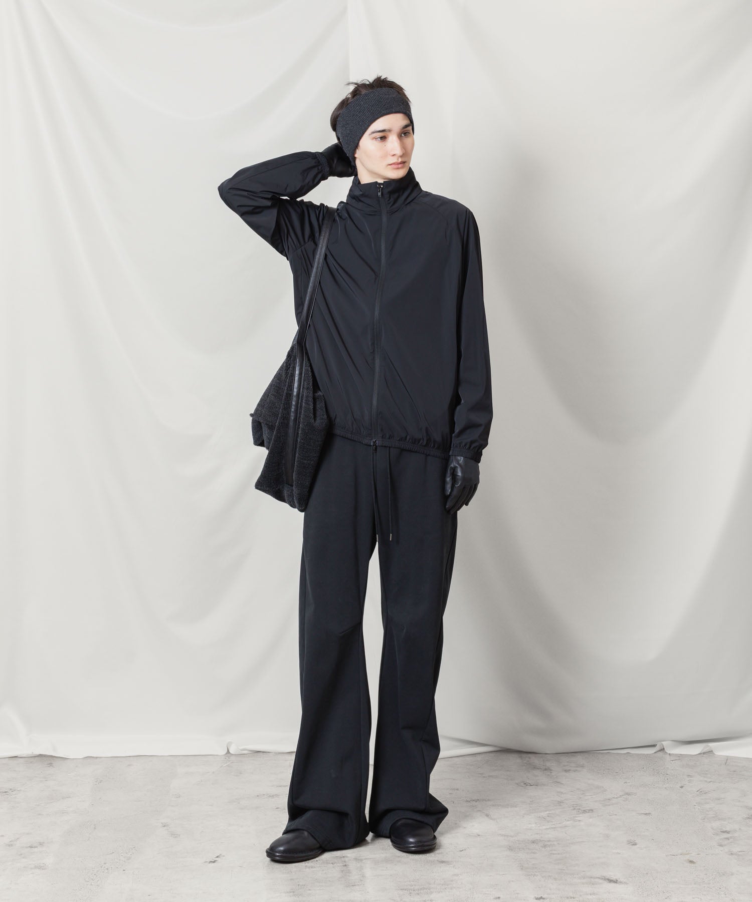 ATTACHMENT アタッチメントのCO STRECH TERRY 3D WIDE TROUSERS - BLACKの公式通販サイトsession福岡セレクトショップ
