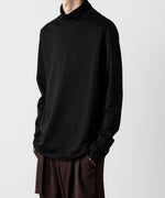 画像をギャラリービューアに読み込む, ATTACHMENT アタッチメントのCOTTON DOUBLE FACE SLIM FIT HIGHNECK L/S TEE - BLACK 公式通販サイトsession福岡セレクトショップ
